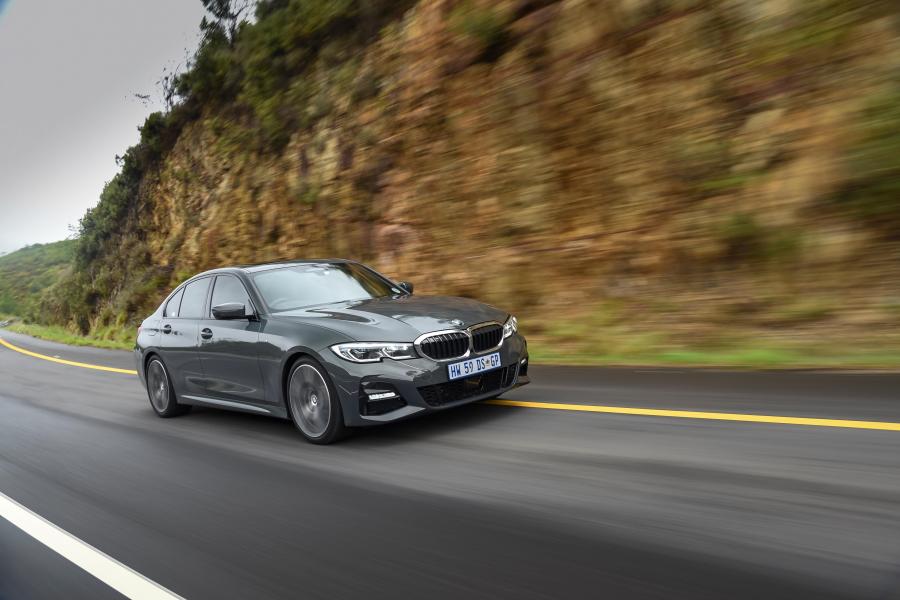  BMW 320d M Sport (G20) 2019 года  (ZA) (фото 5 из 33)